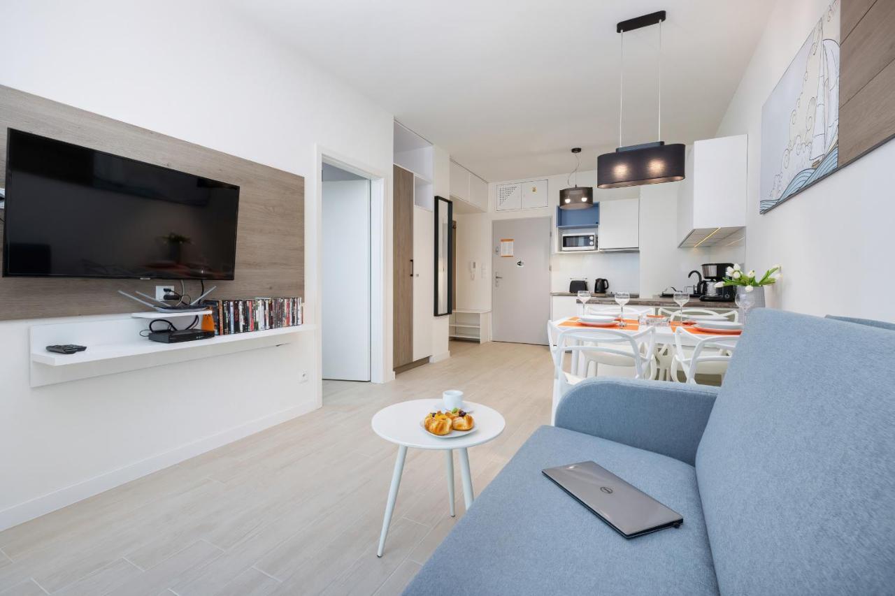 Aquamarina Onyx By Renters Misdroy