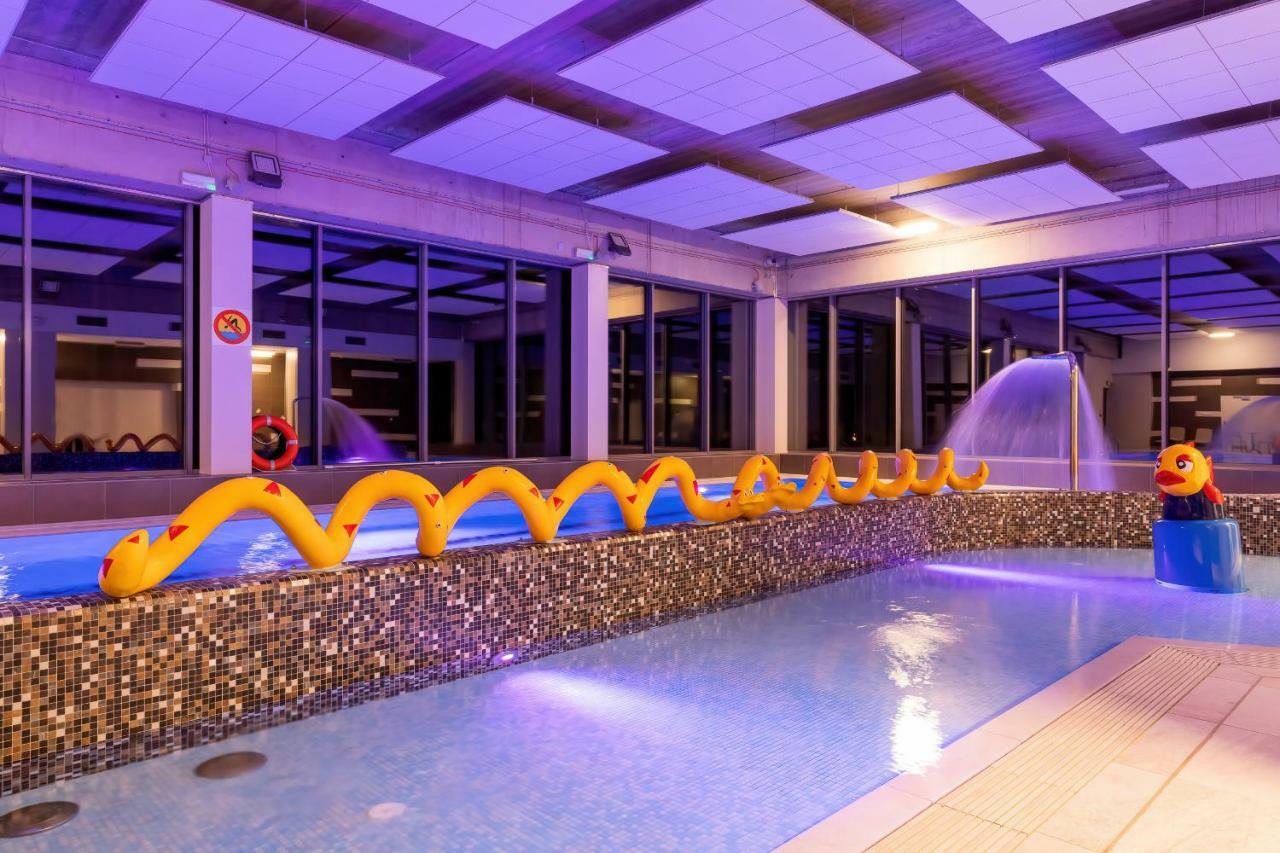 Aquamarina Onyx By Renters * Misdroy